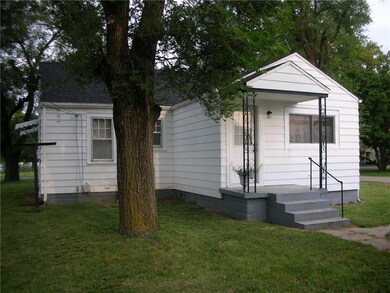 92 S Brooks St, Columbus, IN 47201 - photo 5