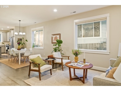 9619 N Kalmar St, Portland, OR 97203 - photo 3