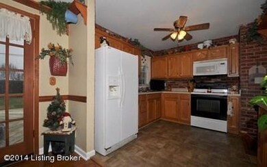 Calais Dr,3607 Kit 3