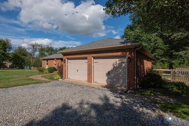 2103 Cardwell Rd, Crozier, VA 23039 - photo 3