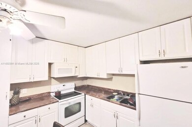 Enclave At Crown Park unit 50, Lake Worth, FL 33460 - photo 5