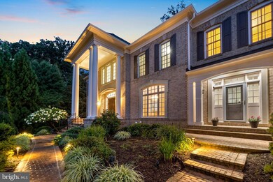 1033 Founders Ridge Ln, McLean, VA 22102 - photo 2