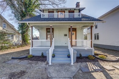 This c1920 Craftman Cottage has been thoughtfully