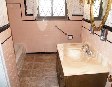 43 11th St, Midland, PA 15059 - photo 7