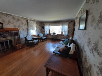 82 Summit St, Charlestown, NH 03603 - photo 4