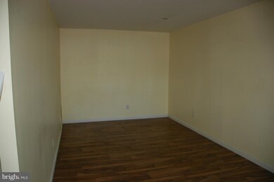 9716 Hagel Cir unit 43/E, Lorton, VA 22079 - photo 3