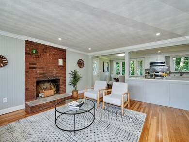 2 Paula St, Burlington, MA 01803 - photo 4