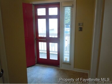 2700 Preston Woods Ln, Fayetteville, NC 28304 - photo 3