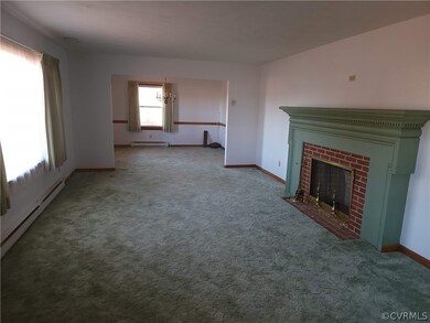 880 E Magnolia Ave, West Point, VA 23181 - photo 5