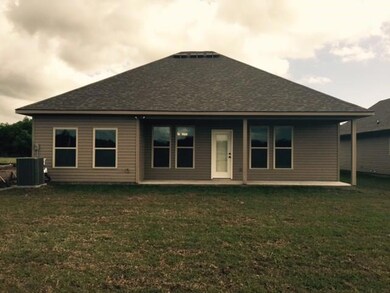 2604 Pelican Bay Blvd, Marrero, LA 70072 - photo 6