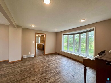 210 160th Ave, Edgerton, MN 56128 - photo 6