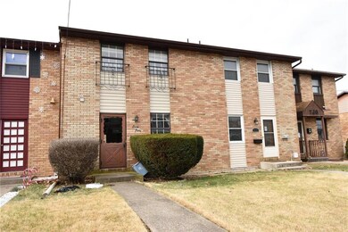 740 S 10th St, Allentown, PA 18103 - photo 2