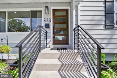 220 Hutton St, Gaithersburg, MD 20877 - photo 6