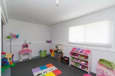 bedroom3_700