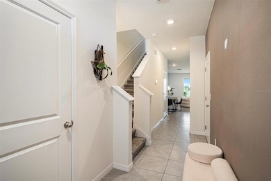 194 Mangrove Shade Cir, Apollo Beach, FL 33572 - photo 4