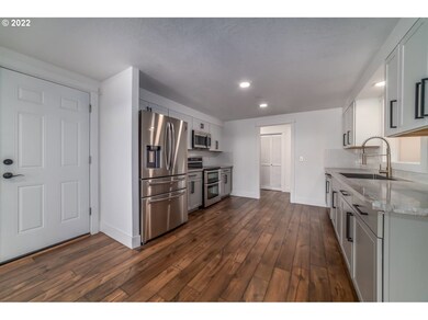 4034 Josh St, Eugene, OR 97402 - photo 7