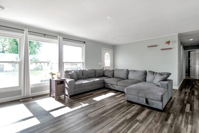 5-web-or-mls-5060-cook-rd