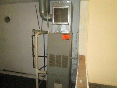 539 Pierce Ave, Columbus, OH 43213 - photo 7