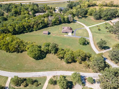 4261 S 94th Rd, Bolivar, MO 65613 - photo 2