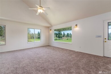 15216 140th Ln SE, Yelm, WA 98597 - photo 6