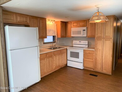 2522 Amberly Rd NE, Palm Bay, FL 32905 - photo 4