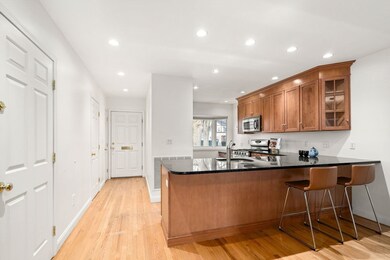 20 Loomis St unit 4, Cambridge, MA 02138 - photo 7