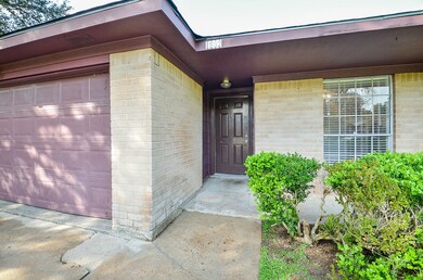 1932 Jones St, Rosenberg, TX 77471 - photo 3
