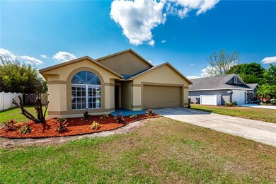 5107 Martinique Dr, Lakeland, FL 33812 - photo 4