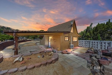 637 Sycamore St, Bodfish, CA 93205 - photo 3