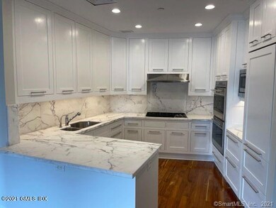 70 Forest St unit 8E, Stamford, CT 06901 - photo 4