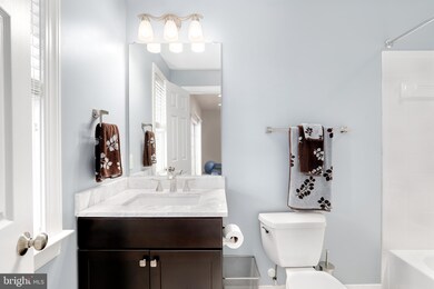 100 Washington Square Ct, Occoquan, VA 22125 - photo 7