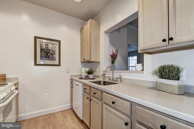 11924 Darnestown Rd, Gaithersburg, MD 20878 - photo 4