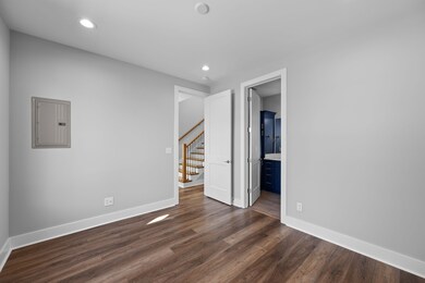 427 Veritas St unit A, Nashville, TN 37211 - photo 7