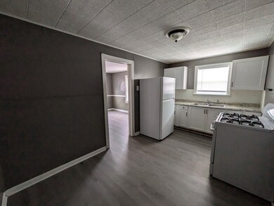 1233 Long Ave unit 3, Beaumont, TX 77706 - photo 5