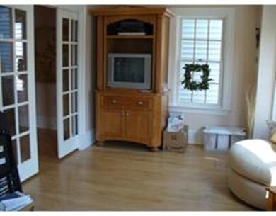 161 W 7th St unit 2, Boston, MA 02127 - photo 5