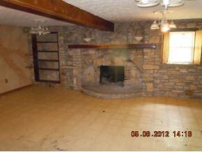 25055 Vanetta Rd, Laurel, IN 47024 - photo 7