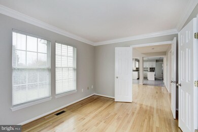 15809 Seurat Dr, North Potomac, MD 20878 - photo 7