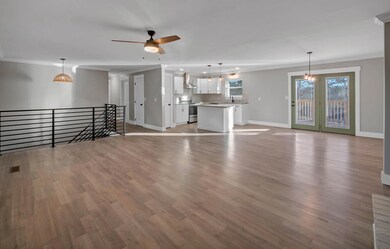 144_ParkDr-12
