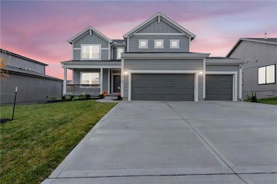 2765 SW 11th St, Lee's Summit, MO 64081 - photo 2