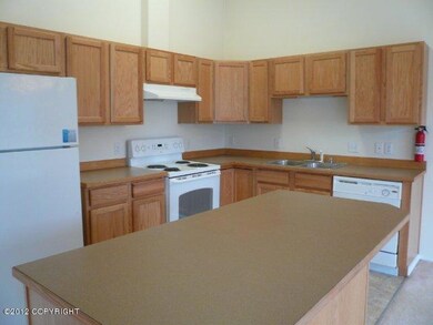 Kitchen w/ island