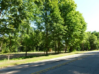 North end of Gull Lake buildable lots 00