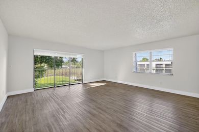 2513 S 17th St unit 206, Fort Pierce, FL 34982 - photo 6