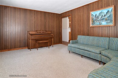 115 Peabody Dr, Warwick, RI 02889 - photo 5