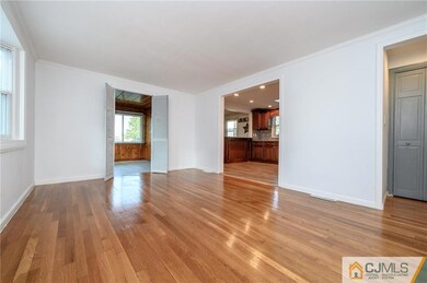 132 Kimball St, Iselin, NJ 08830 - photo 4