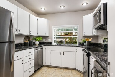 705 136th Place NE unit A5, Bellevue, WA 98005 - photo 4