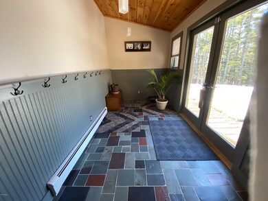 119 Greenwood Cir, Milford, PA 18337 - photo 3