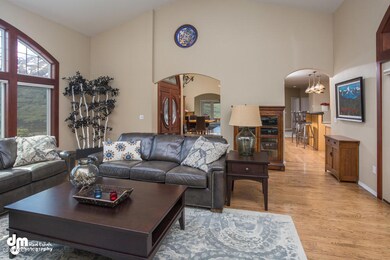 Living Room_DMD_0900-SMALL