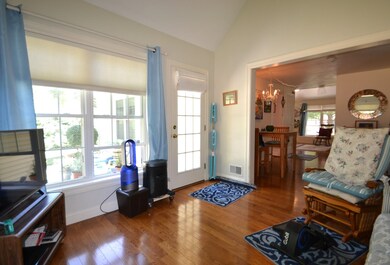 34 Dixon Dr, Litchfield, NH 03052 - photo 4