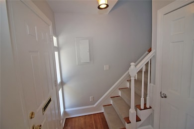 21 3rd St, Newport, RI 02840 - photo 3