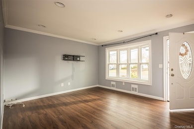 41 Morning Dr, Centereach, NY 11720 - photo 6